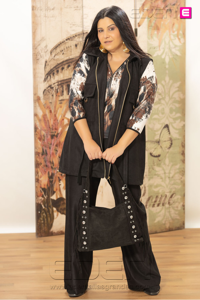 Pantalón Urban Suede Negro Indra | Edén Tallas Grandes - Imagen 1