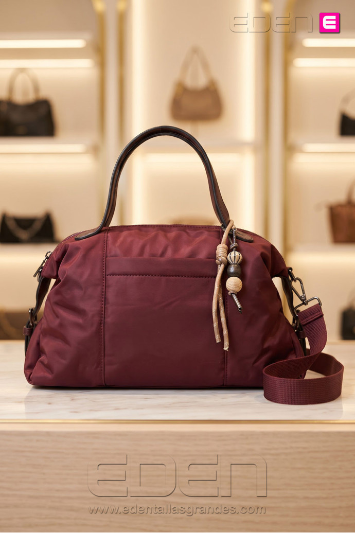 Bolso Nylon Magnetismo Merlot | Edén Moda Tallas Grandes - Imagen 1