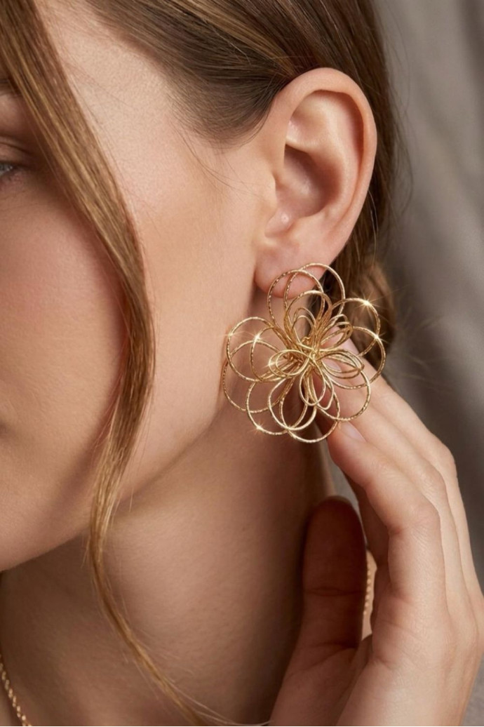 Pendientes Flor Dorada - Imagen 1