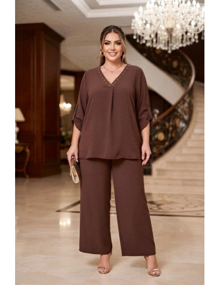 Conjunto Tachas Chocolate Valeria Milano - Imagen 1