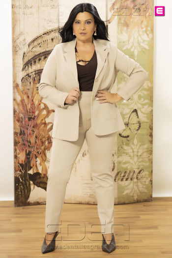 Pantalón Beige Kobe Punto Roma Isabel G - Imagen 1